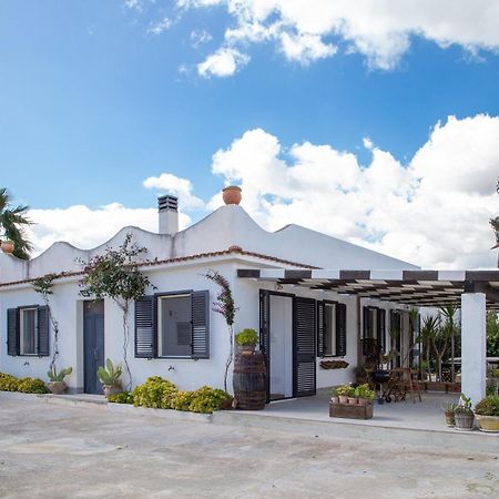 Beb Nonno Baffo Bed & Breakfast Avola Exterior photo