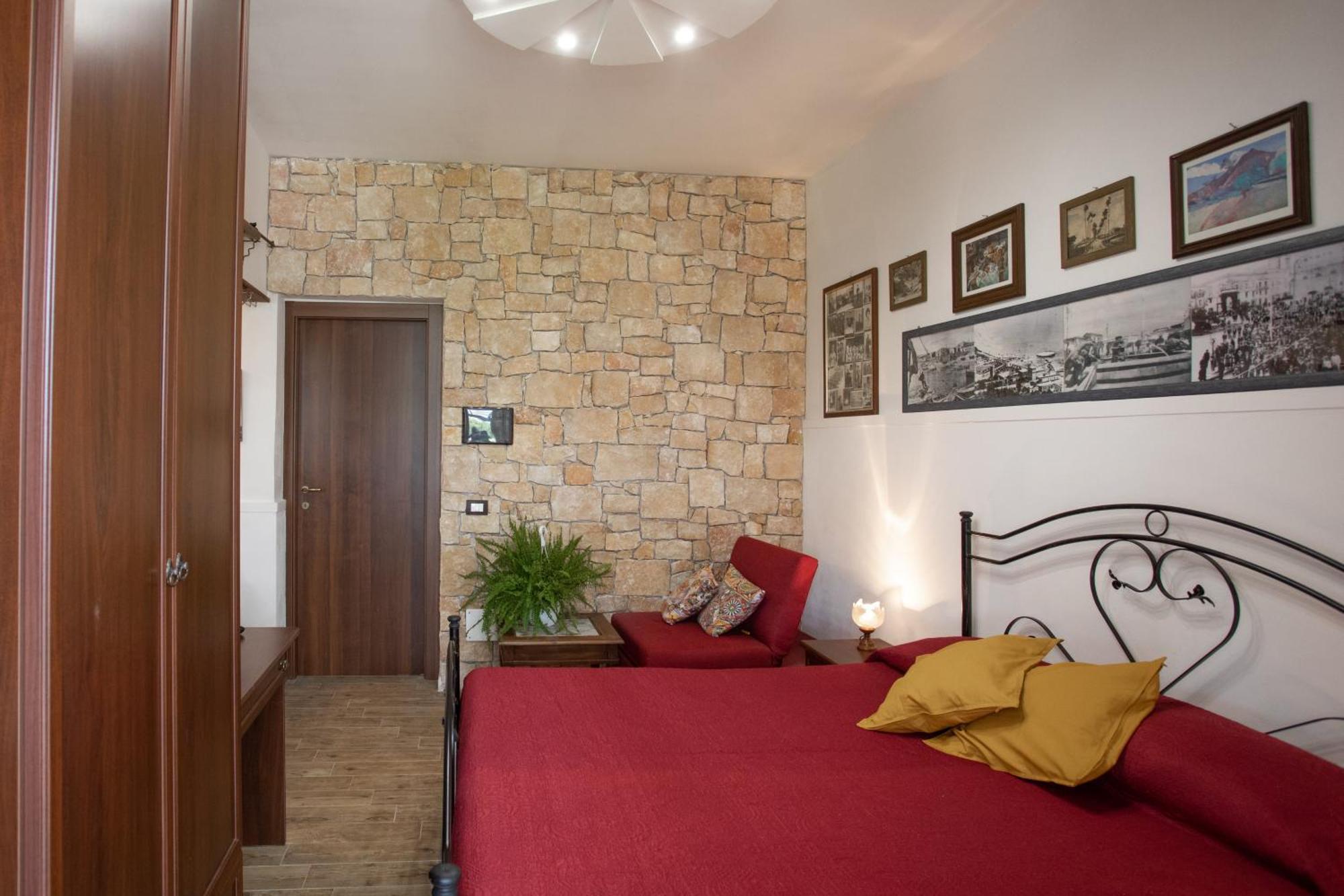 Beb Nonno Baffo Bed & Breakfast Avola Exterior photo