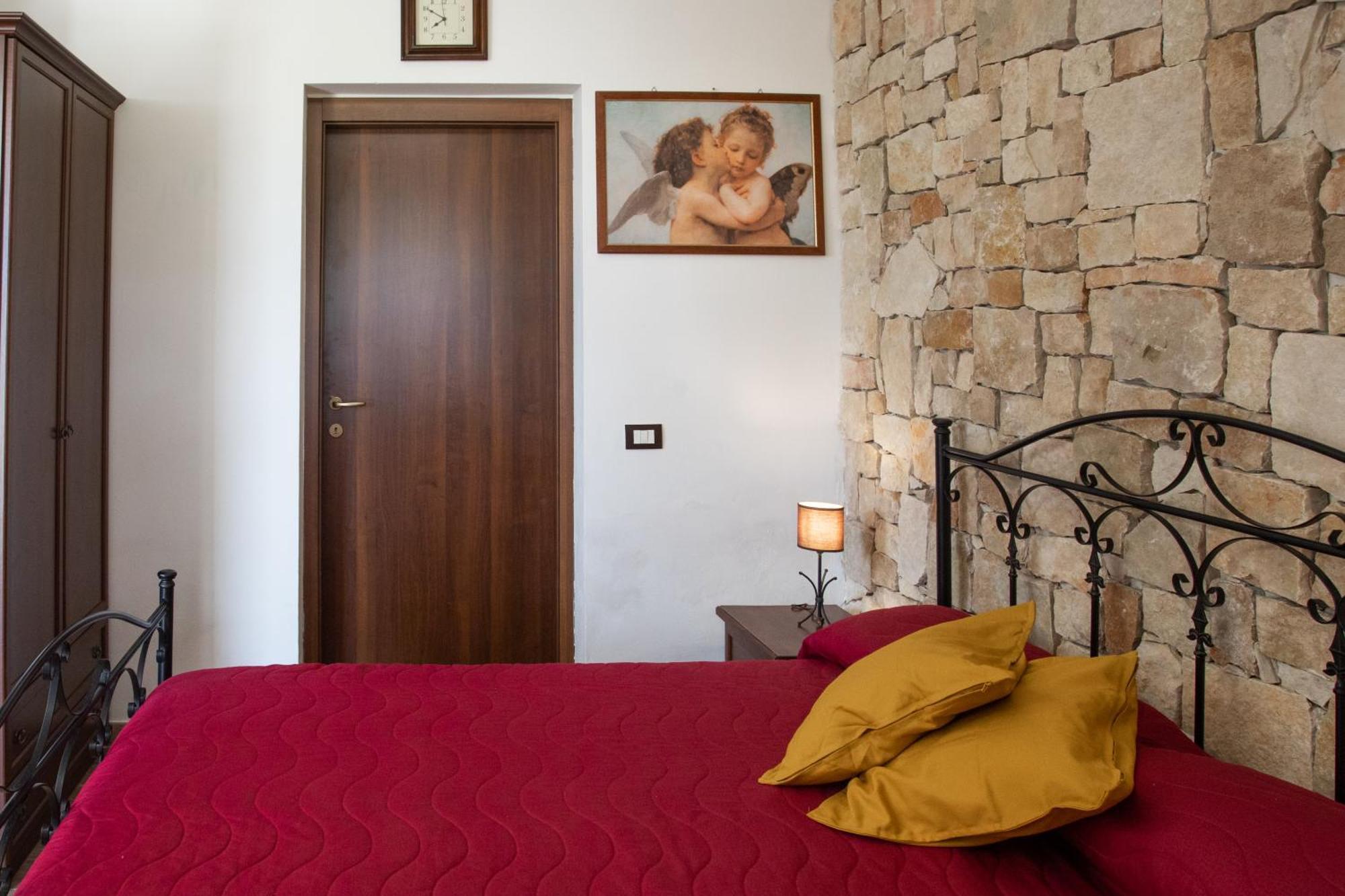 Beb Nonno Baffo Bed & Breakfast Avola Exterior photo